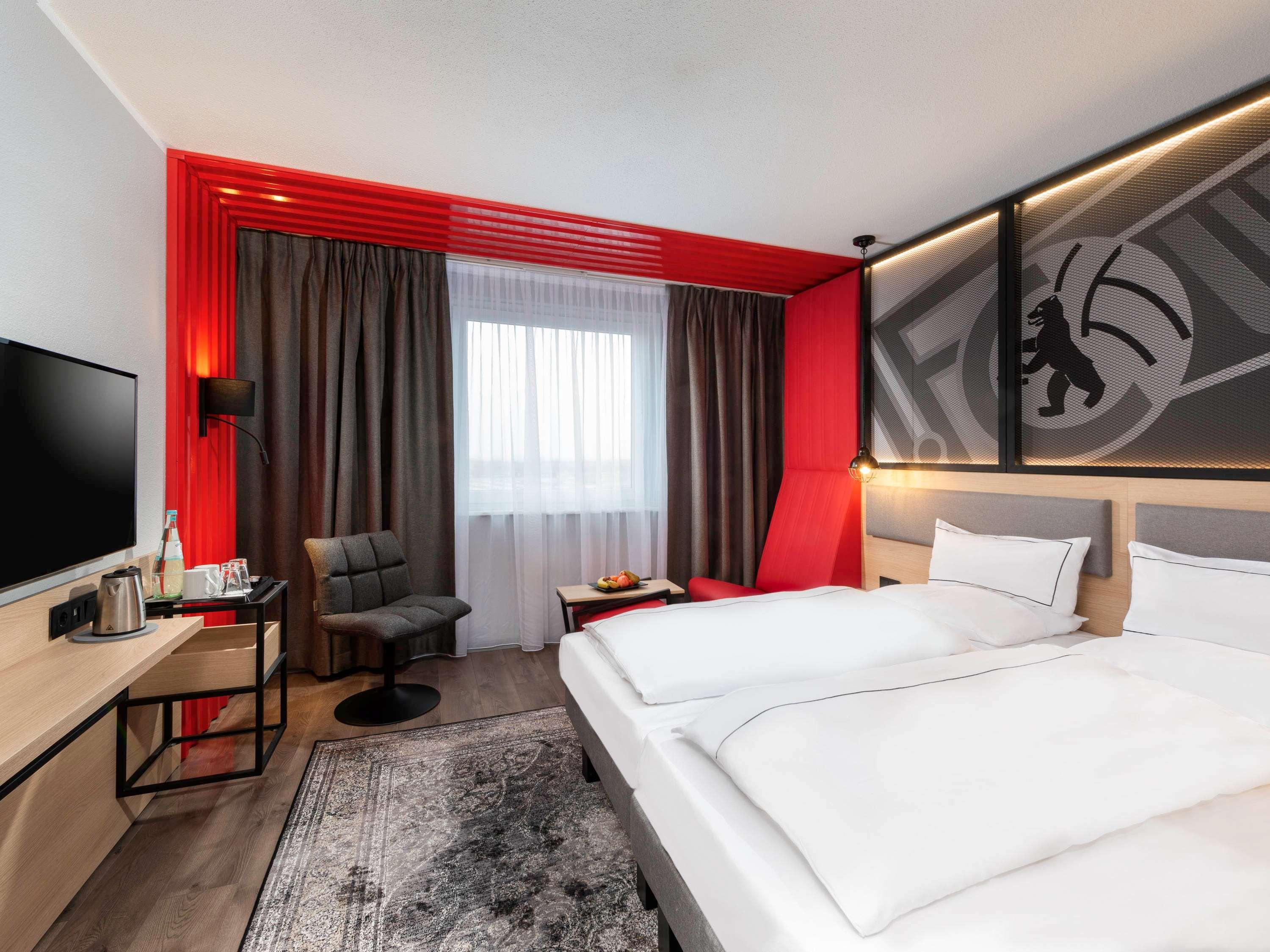 Отель Ibis Styles Berlin Treptow Экстерьер фото