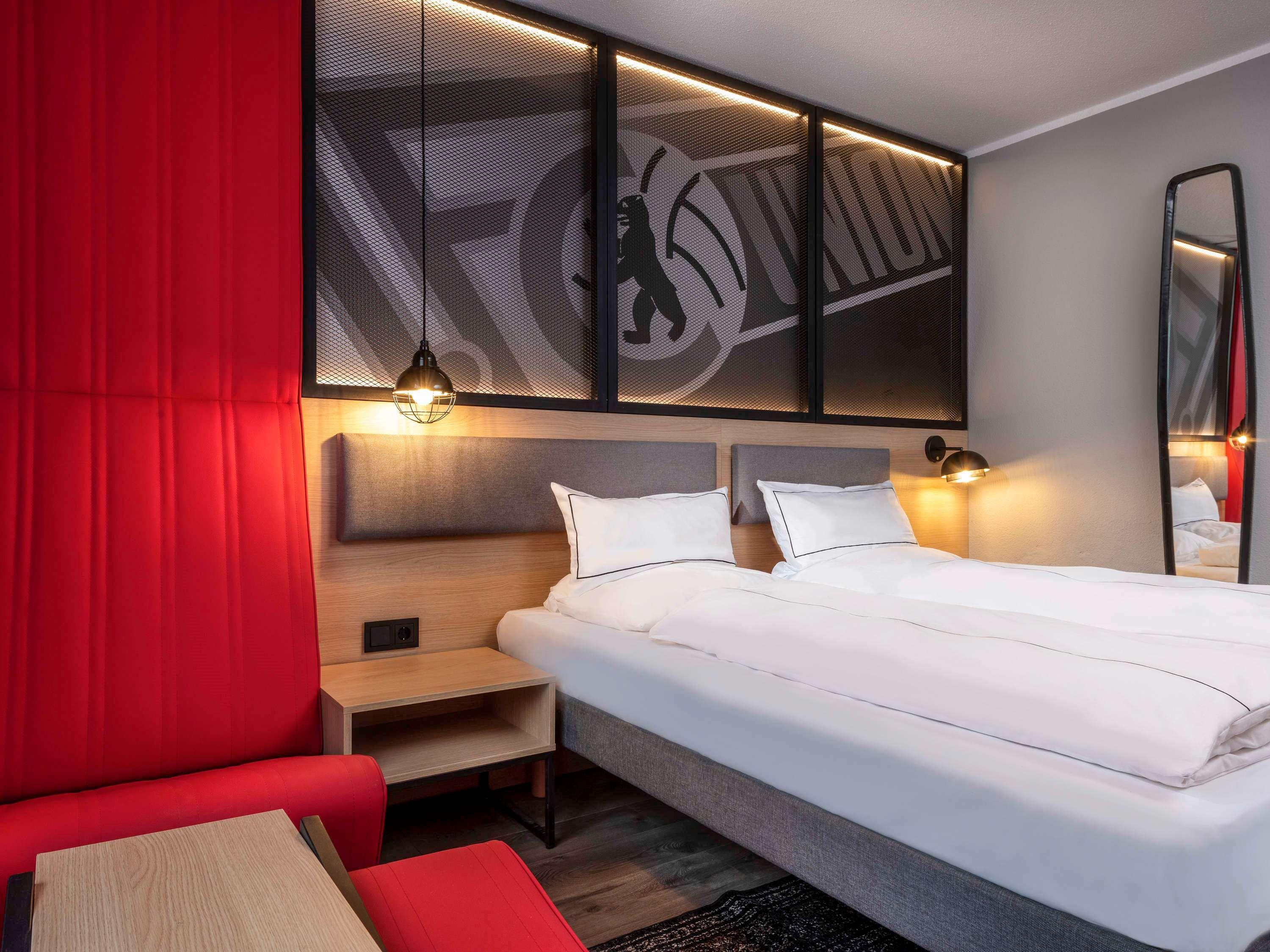 Отель Ibis Styles Berlin Treptow Экстерьер фото