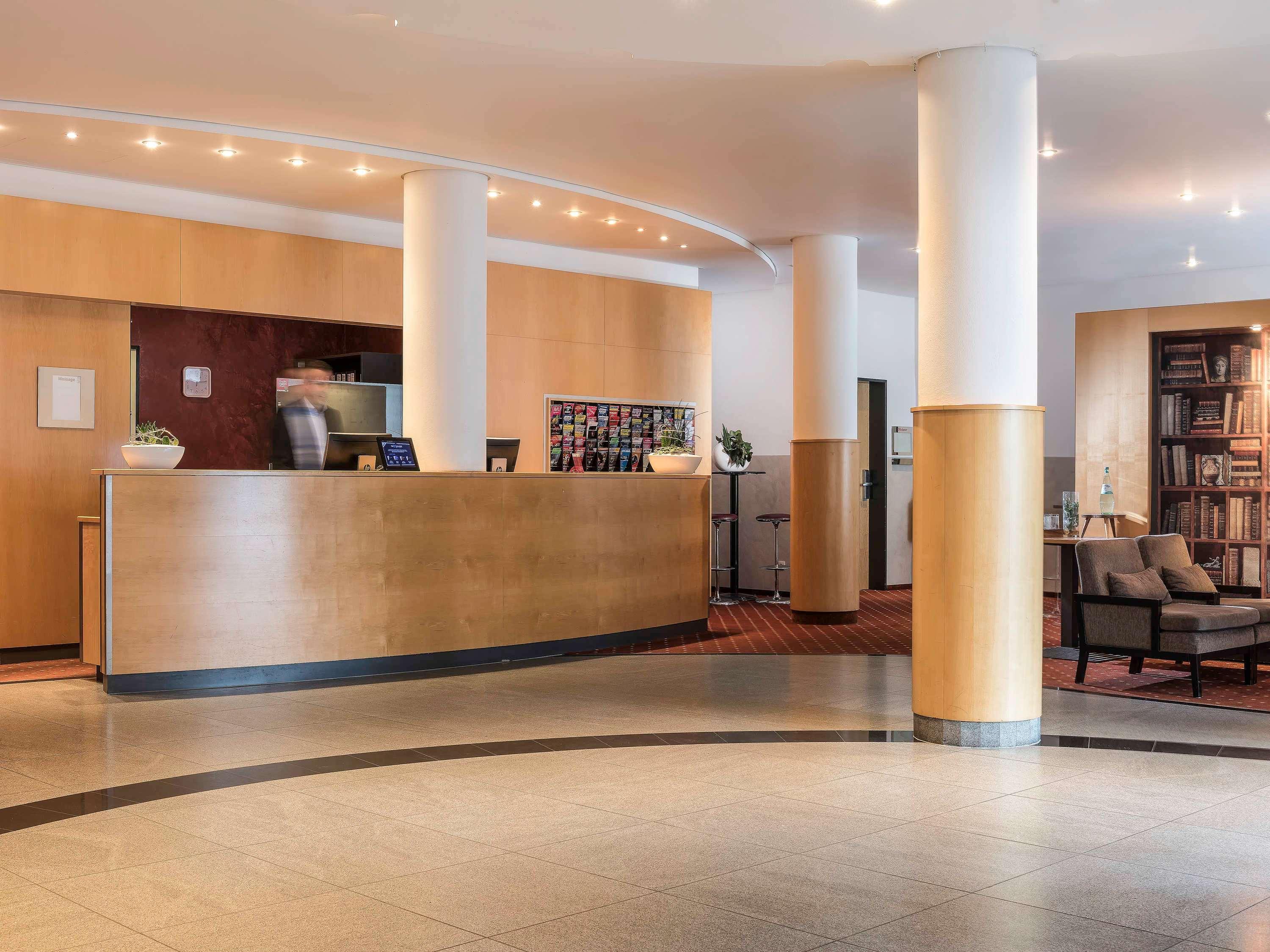 Отель Ibis Styles Berlin Treptow Экстерьер фото